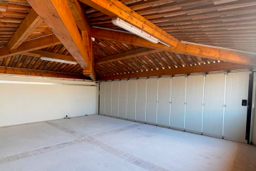 Porte de Garage Latrale