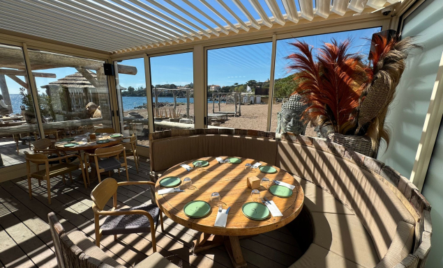 pergola fermeture terrasse restaurant agay baies kline vue mer