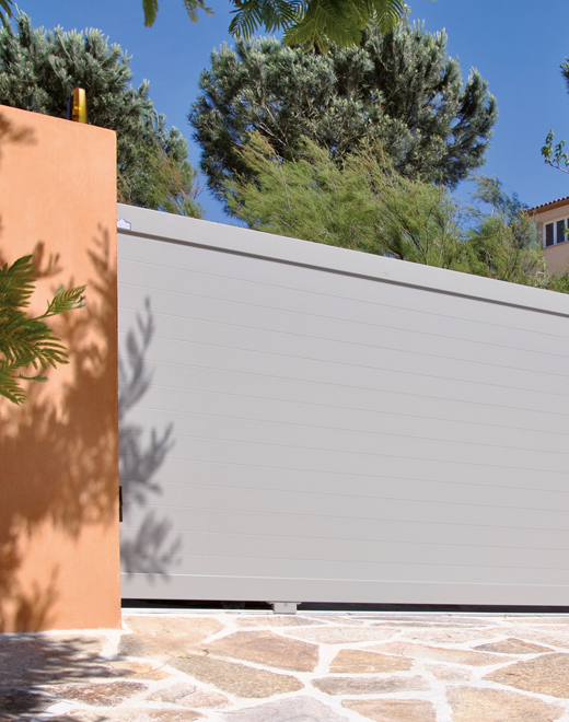 Portail aluminium coulissant techni confort